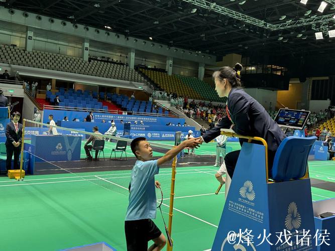 合肥14岁少年在全国特奥会羽毛球赛上勇夺金银牌